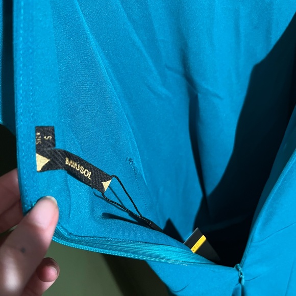 🌟 SHEIN Solid Belted Surplice Dress🌟 - Picture 8 of 8